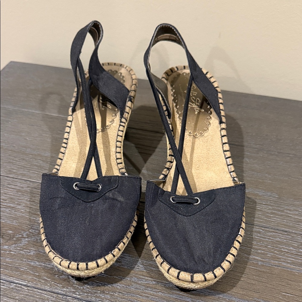 Soft Style Black Slingback Espadrilles